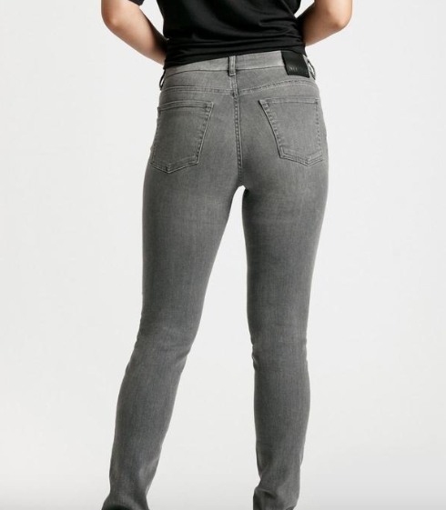 Performance Denim Skinny
